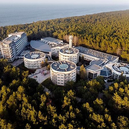 Hotel Senator Dźwirzyno Exterior foto