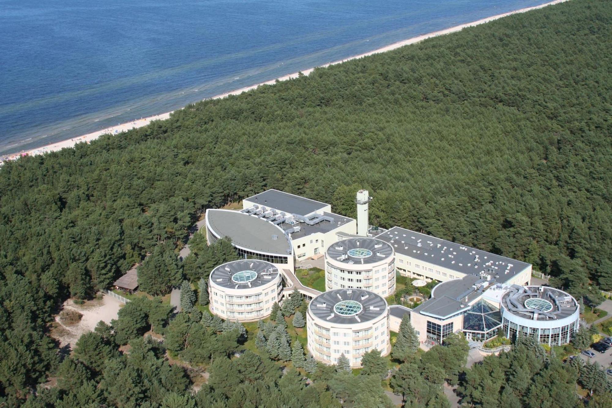Hotel Senator Dźwirzyno Exterior foto